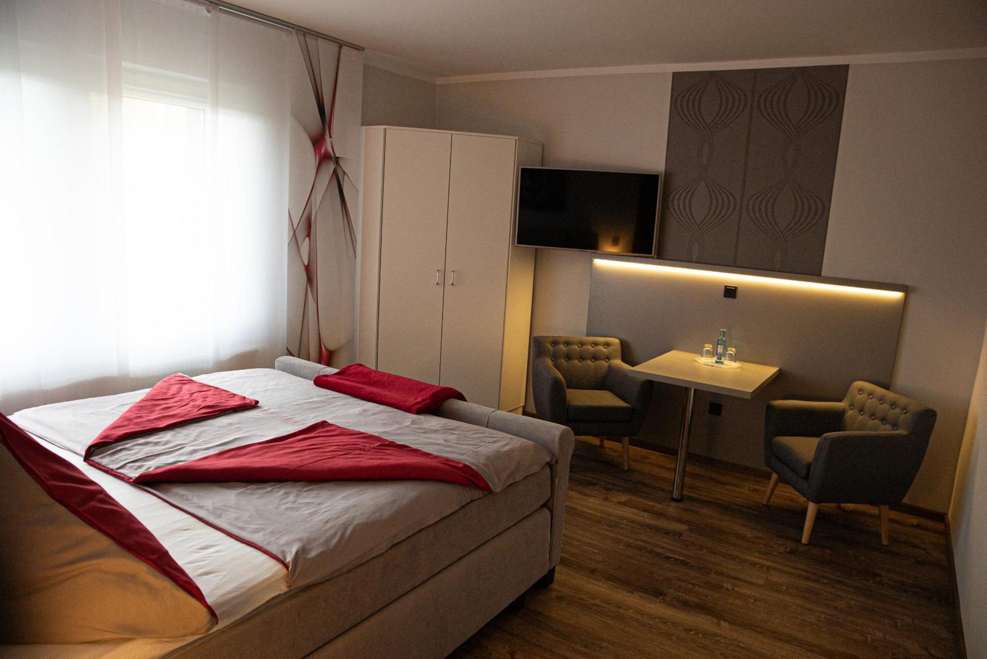 Pension Ruessel-Pub Sangerhausen Δωμάτιο φωτογραφία